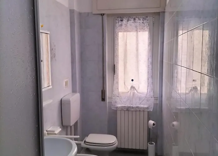 Lägenhet Casa Tizzy Frontemare Borghetto Santo Spirito